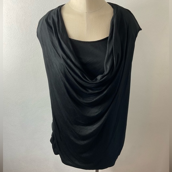 Chico’s Black Sleeveless Top Sz 4 - Picture 1 of 4